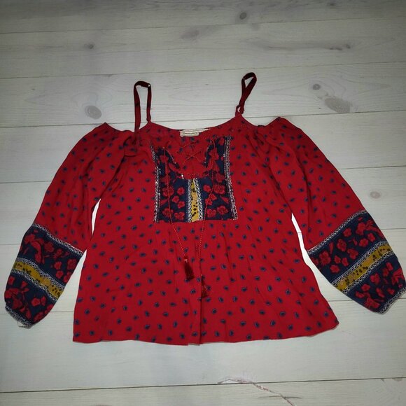 Abercrombie & Fitch Red Blue Boho Cold Shoulder Flowy Sequin Paisley Tassel Top. - Picture 1 of 7